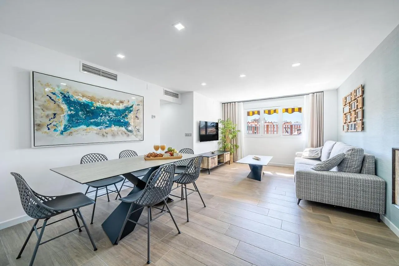 Sunset Malaga - Luxurious & Parking Apartment